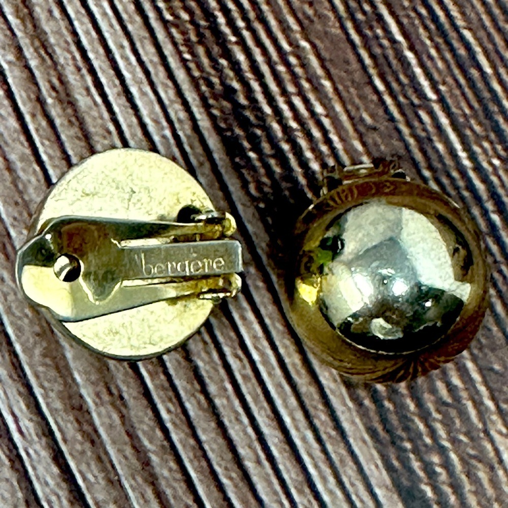 Vintage Signed Bergre Gold Tone Round Button Clip Earrings
